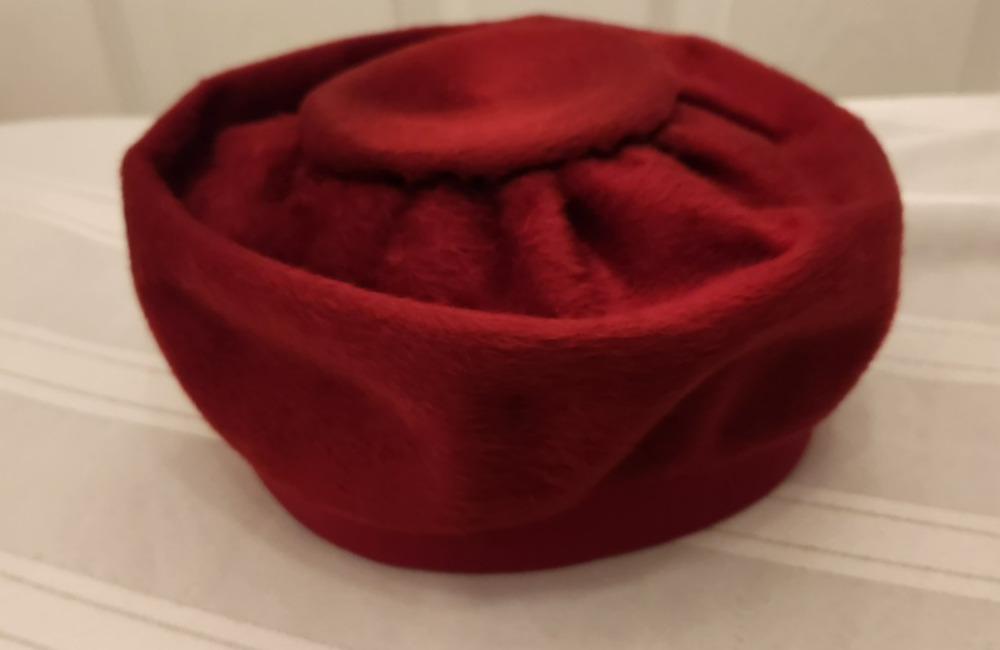 Art Deco Velvet Red 1970s Hand made Ladies Hat Vintage Retro cotton/ Poly Mix